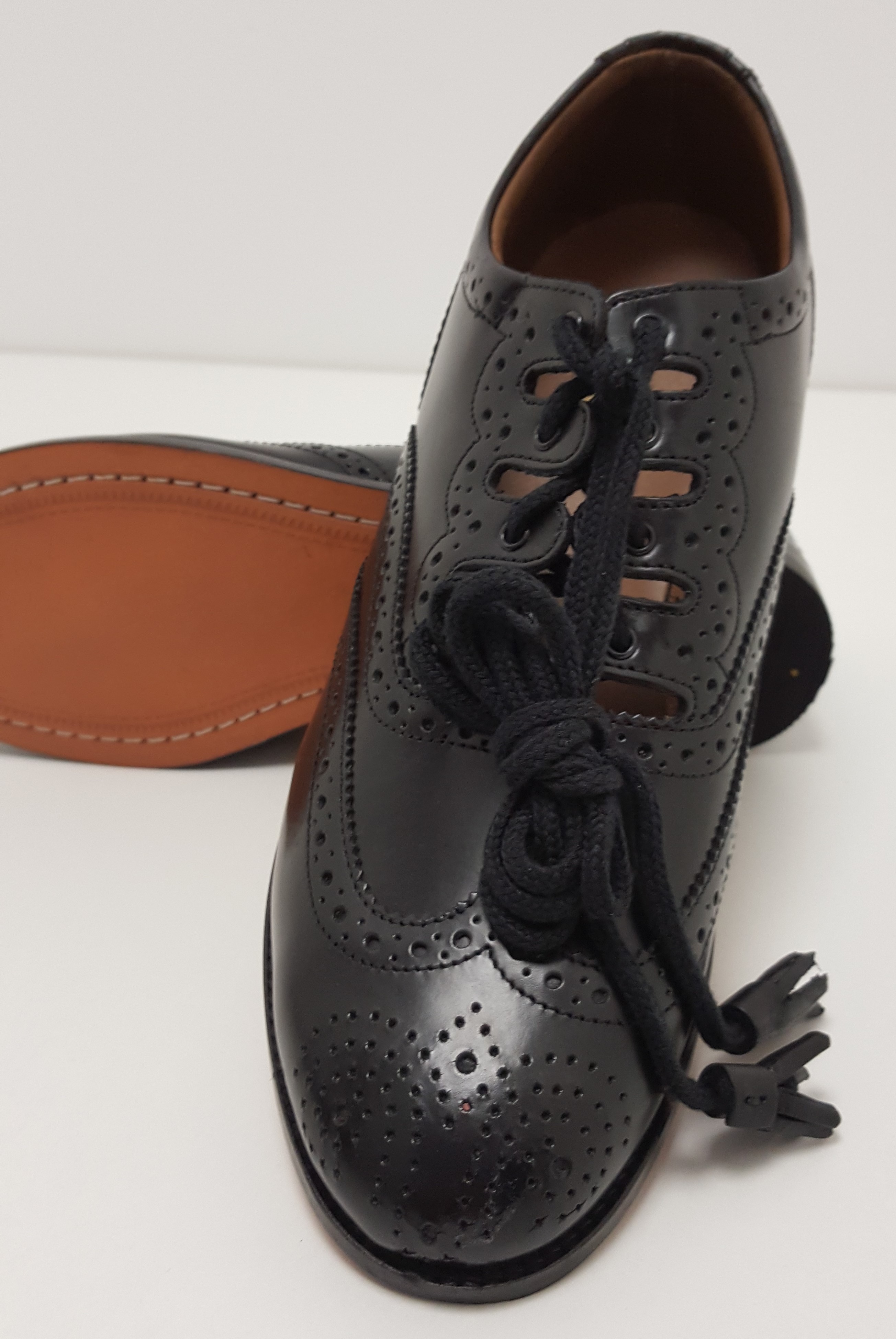 Deluxe All Leather Adult Ghillie Kilt Brogue 5 Deluxe All Leather Adult Ghillie Kilt Brogue